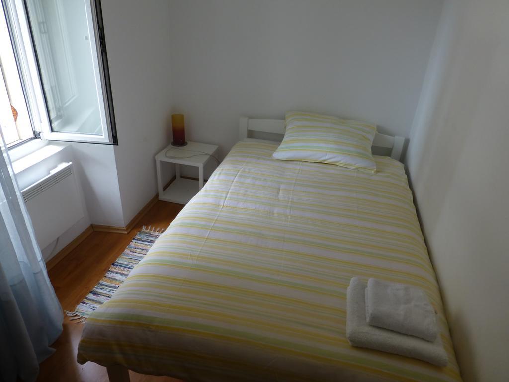 Apartment Elena Rooms Split Eksteriør bilde